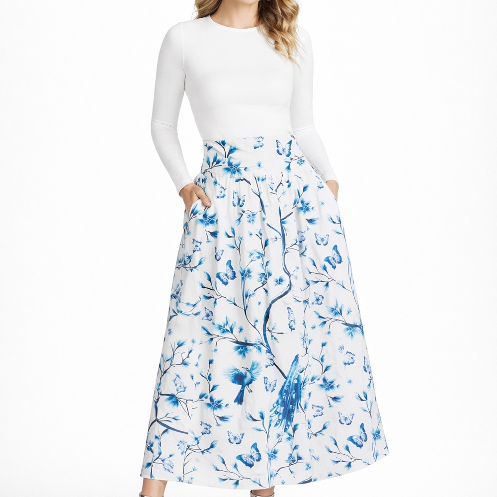 Blue & White Midi Skirt with Pockets • Size Medium